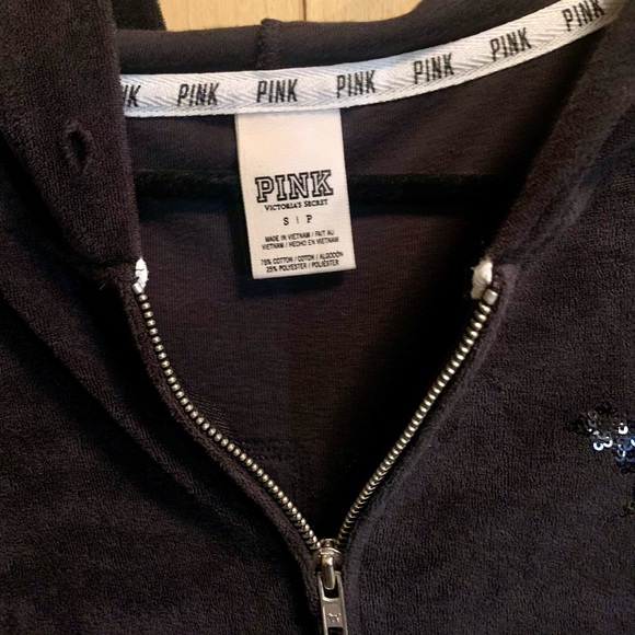 Victoria Secret Set - Picture 5 of 11